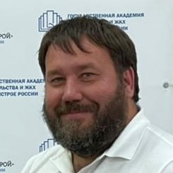 Виктор Емец